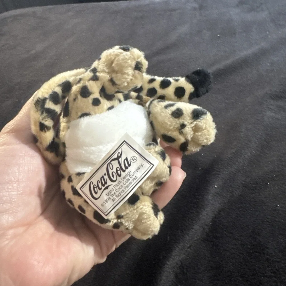 Coca-Cola - 1999‎ Intl Collection Plush - #0249 Heeta the Cheetah [Namibia]